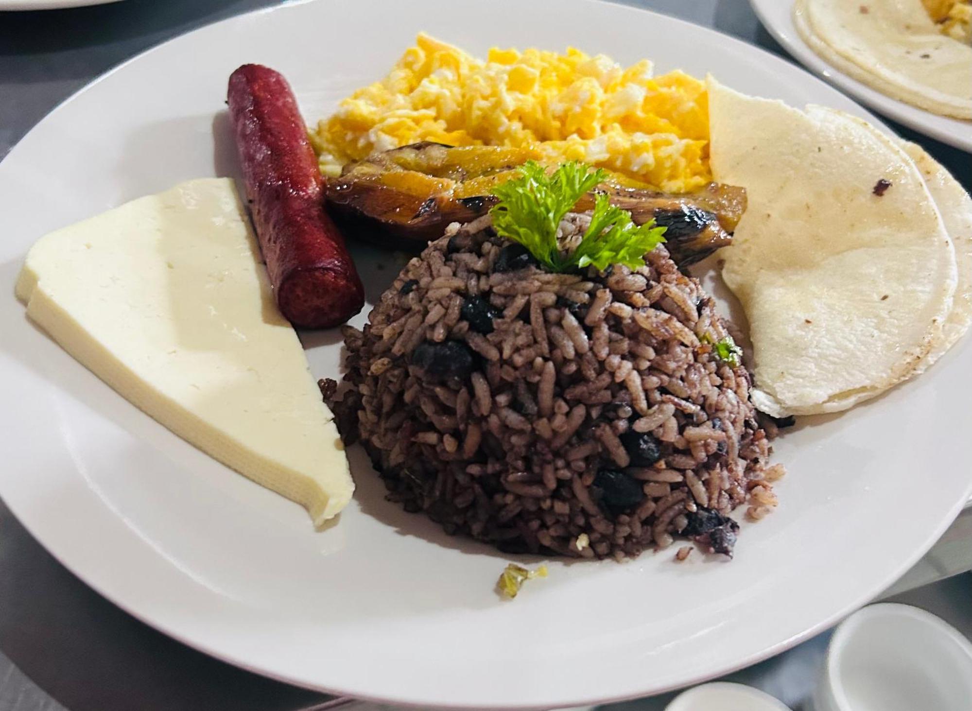 Chateau Arenal Hotel & Restaurante El Castillo Luaran gambar